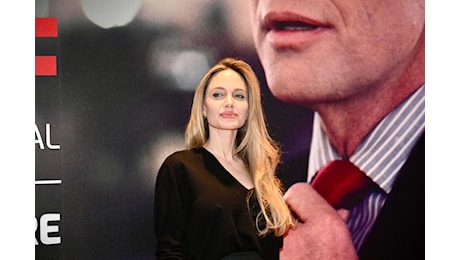 Angelina Jolie, la star di Hollywood al 42TFF: “Con Without Blood volevo raccontare com'è essere umani insieme” [FOTO E VIDEO]