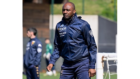 Genoa, Vieira: “Ora si gioca per il futuro della società. Vogliamo portarla ad un altro livello”