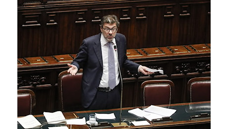 Spending review su ministeri ed enti locali Giorgetti taglia 4,6 mld