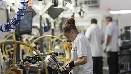 Stipendi e tredicesime, i lavoratori in Puglia guadagnano il 40% in meno di quelli lombardi. «Colpa di caro-vita e bassa produttività del Sud»