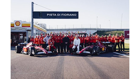 [VIDEO] Anche i piloti piangono: l’ultimo regalo della Ferrari a Carlos Sainz sceso in pista a Fiorano è un pugno nello stomaco