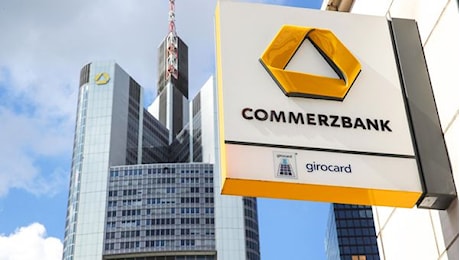 Commerzbank, confermata strategia indipendente: utile a oltre 3 miliardi nel 2027