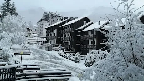 È arrivata la neve, imbiancate le località turistiche della provincia di Sondrio