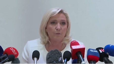Francia, l’antisemitismo avvelena la campagna elettorale e mette a nudo le contraddizioni di Le Pen e Melenchon