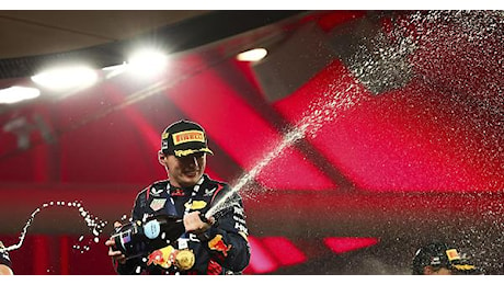 A Las Vegas vince Russell, Verstappen conquista il quarto titolo