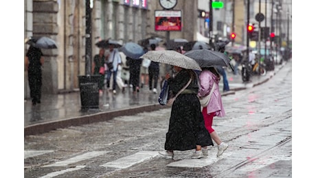 Allerta meteo, oggi tregua: domani uragano Kirk porta pioggia