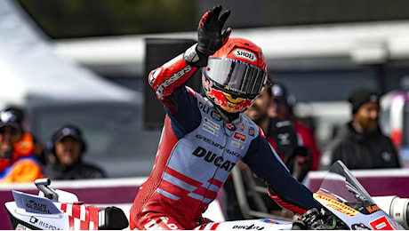 MotoGP 2024. GP dell'Australia. Marc Marquez, primo nonostante la visiera: Non pensavo di riprendere Jorge Martin, ho preso tanti rischi