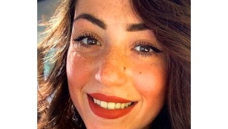 Valeria Fioravanti, morta per una meningite scambiata per mal di testa: 3 medici a processo