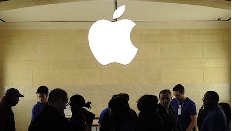 Apple, ok al pagamento di 95 milioni di dollari per risolvere causa su violazione privacy di Siri