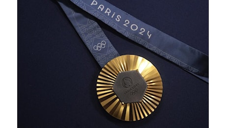 Quando un oro alle Olimpiadi vale una casa o... una mucca. I premi più originali a Parigi 2024