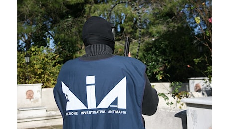 Camorra, maxi blitz a Napoli: arrestate 53 persone affiliate al clan Amato-Pagano