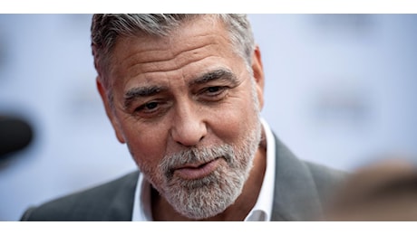 Clooney contro Biden: «Si ritiri. Non può vincere la battaglia contro il tempo»