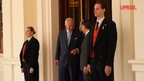 Buckingham Palace, Re Carlo III e la Regina Camilla salutano gli imperatori giapponesi