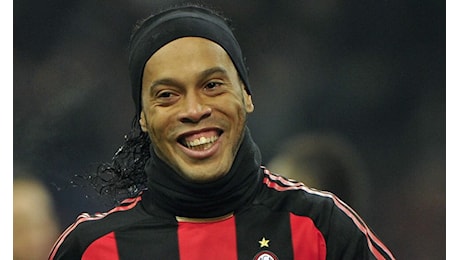 Ronaldinho, il retroscena dell’ex Milan è clamoroso: «In passato sono stato vicinissimo a firmare con l’Inter»