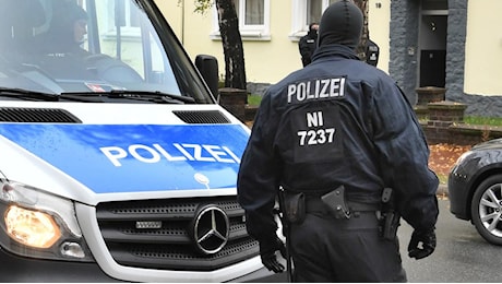 Sparatoria in Germania: 4 morti tra cui 2 bambini. “Strage in famiglia”