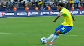 Douglas Luiz distrutto in Brasile: si sono accorti di cosa ha fatto prima di sbagliare il rigore