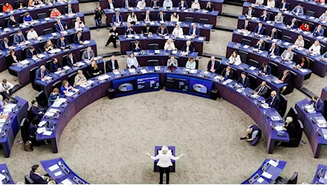 UE e Cina ci riprovano: i dazi sulle elettriche sostituiti da un prezzo minimo?