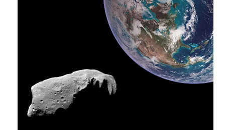 Un altro asteroide di oltre 300 metri di diametro sorvolerà la Terra stanotte: la diretta streaming