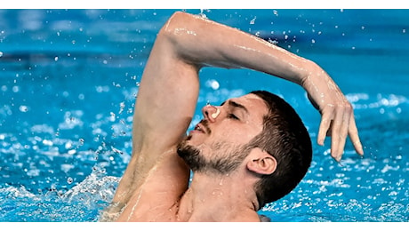 Giorgio Minisini si ritira dal nuoto artistico: “Nuotare mi faceva sentire vivo, ma era diventata un’ossessione”