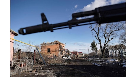 Ucraina, la proposta dell’inviato Usa: “Dividerla come Berlino nel dopoguerra”. Primo no di Mosca