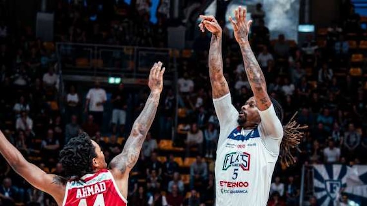 Serie A2, Fortitudo Bologna batte Pesaro e completa il tabellone dei Playoff - Tutto Udinese Serie A2, Fortitudo Bologna batte Pesaro e completa il tabellone dei Playoff - Tutto Udinese
