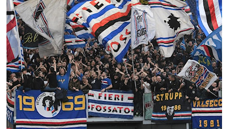 Cesena-Sampdoria, i giocatori esultano sotto il settore ospiti: il post - VIDEO - Samp News 24