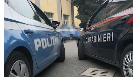 Senigallia, 15enne scappa di casa con una pistola. Ricerche in corso e avviso alle scuole: «Non fate uscire gli studenti»