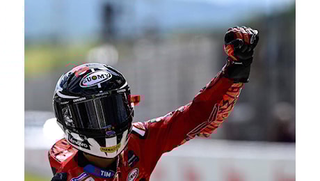 Gp del Qatar di MotoGp, dalle 19 in pista: i fratelli Marquez in prima fila in griglia