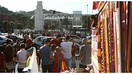 Ultras arrestati, nelle intercettazioni il piano per sbarcare a Roma: «Con i parcheggi dell’Olimpico si fa bingo»