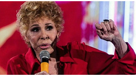 Ornella Vanoni, un nuovo disco a 90 anni: «Ora che devo morire ho capito tutto dalla vita. Elodie? Deve ancora imparare tanto. Un tour con Gino Paoli? Ormai non esce più di casa»