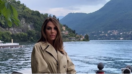 Ilary Blasi si rifugia sul Lago di Como dopo la chiusura anticipata di The Couple