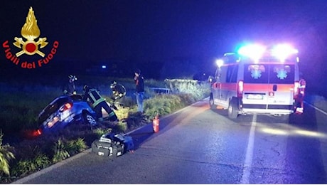 Ceccano, a vent'anni esce di strada con l'auto della mamma e muore. Lievemente feriti i due amici a bordo