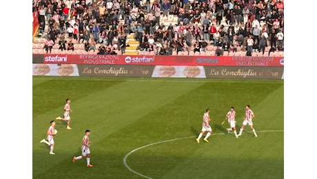 Vicenza-Lumezzane 1-1, Morra agguanta i lombardi nel finale dopo un errore di Massolo al 6′: il Lane scivola a -7 dal Padova