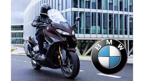 Ma quale T-Max, lo scooter di BMW cancella la concorrenza: prezzo e comfort da re del segmento