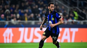 Calciomercato - Çalhanoglu allontana il Bayern Monaco e giura amore per l'Inter: Resto perché qui sono felice