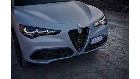 Alfa Romeo Stelvio 2025, il debutto si avvicina: ecco cosa sappiamo