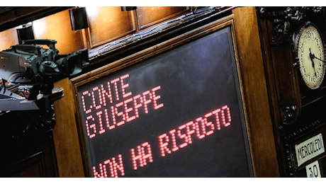 Conte, terremoto nel M5s: Non più progressisti? Si devono cercare un altro leader