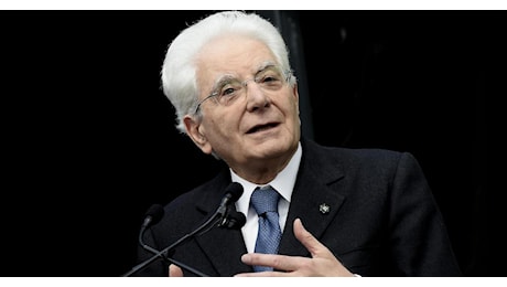 Sergio Mattarella ricoverato per l’impianto di un pacemaker. Il Quirinale: “Intervento programmato”