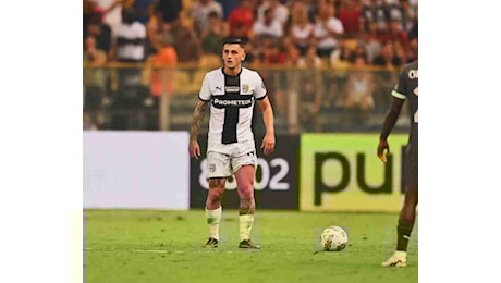 Emanuele Valeri resta concentrato sul Parma: addio rimandato?