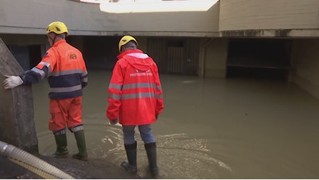 Nuova ondata di maltempo a Prato, la triste conta dei danni: torrenti tracimati, case allagate, strade chiuse