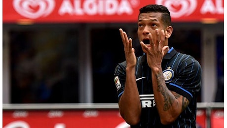 Guarin shock: Bevevo fino a 70 birre al giorno. Sono arrivato a buttarmi dal balcone, una rete mi ha salvato