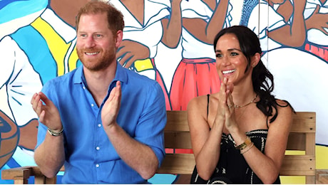 Meghan Markle e il principe Harry programmano il Natale a Londra: lo sgarbo alla Royal Family