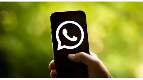 WhatsApp sta per rinnovarsi con nuove emoji, adesivi e GIF