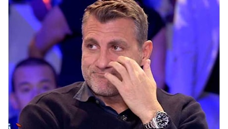 Vieri: Come si può non amare Maradona? Una volta lo incontrai, mi fece piangere...