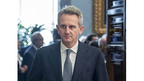 Lovaglio pensi a matrimoni con i suoi simili