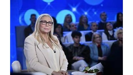 Domenica In, gli ospiti di oggi domenica 13 aprile: chi c’è in studio con Mara Venier