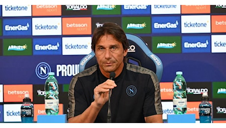 Conte in conferenza: “Quando parlo dico la verità, non piango! Odio le bugie e…”