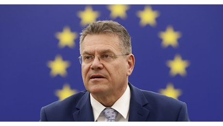 Dazi, Trump pronto a colpire chip e farmaci. Sefcovic negli Usa: “Vogliamo un accordo giusto”