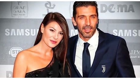 Gigi Buffon e Ilaria D'Amico si sposano. Tutti i dettagli del matrimonio: l'abito da sposa, Monica Bellucci testimone, il party in Versilia il 29