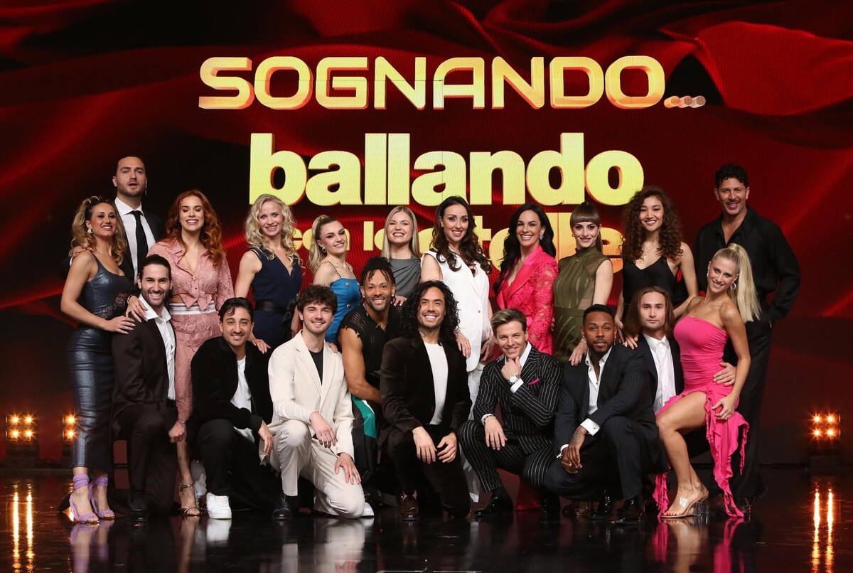 Ballando con le Stelle: 20 Anni di Magia e un Nuovo Talento da Scoprire!